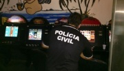 Polícia e bombeiros fecham o bingo reaberto em Porto Alegre