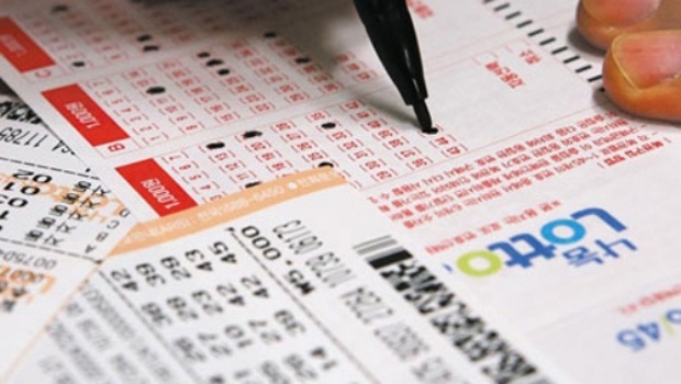 South Korean lottery sales go online