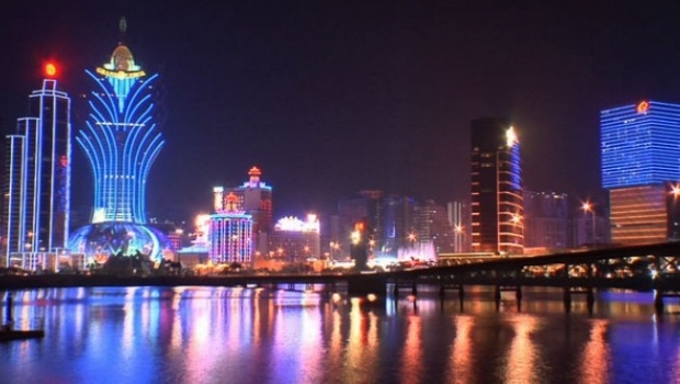 Macau gaming tax revenue up 10 %