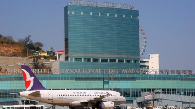 Aeroporto de Macau vai receber 7,38 milhões de viajantes em 2018