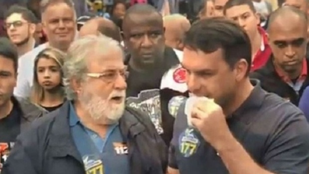 Family linked to jogo do bicho supported Bolsonaro son in Rio de Janeiro