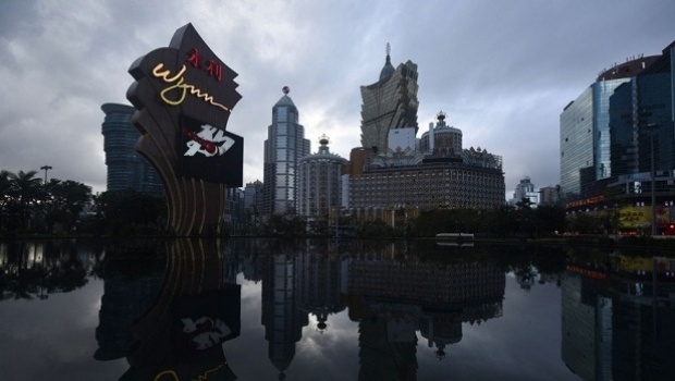 Cassinos de Macau reabrem após perda de US$ 186 mi com a passagem da tempestade