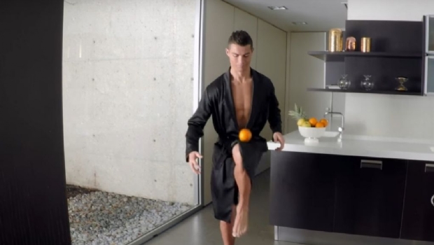 Cristiano Ronaldo mostra habilidade em vídeo da PokerStars