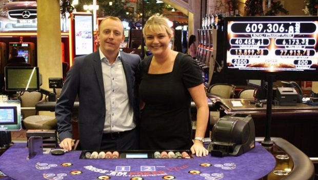 Tcsjohnhuxley oferece maior jackpot de poker em Monte Casino