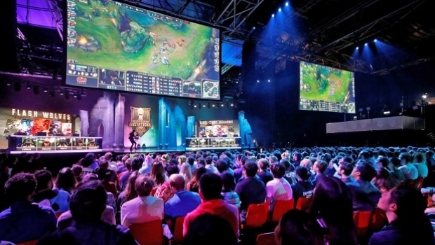 Publicidade em games e eSports pretende movimentar US$ 10 bilhões até 2024