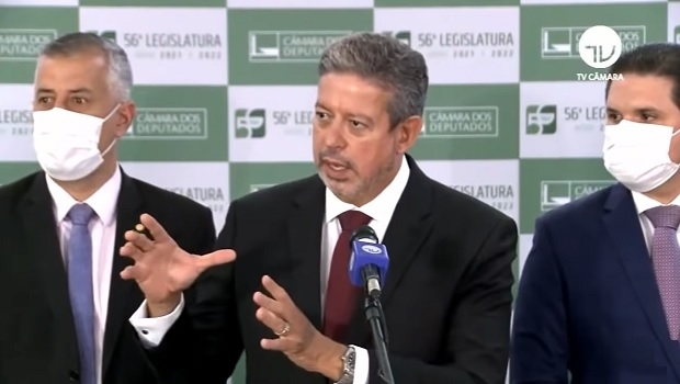 Arthur Lira defends gaming legalization in Brazil, schedules vote for February 2022