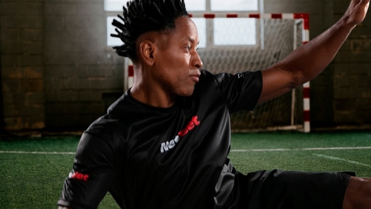 Ídolo Zé Roberto se torna novo embaixador da marca NetBet