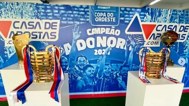 Em parceria com Casa de Apostas, Bahia promove exposição de troféus na Fonte Nova