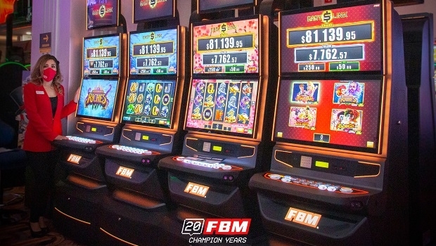 FBM instalará 300 gabinetes com seu produto de slots Multi-Game nas instalações do Grupo Caliente