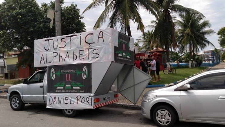 Após o polêmico fechamento, usuários da Alphabets cobram resultados de investigação em carreata