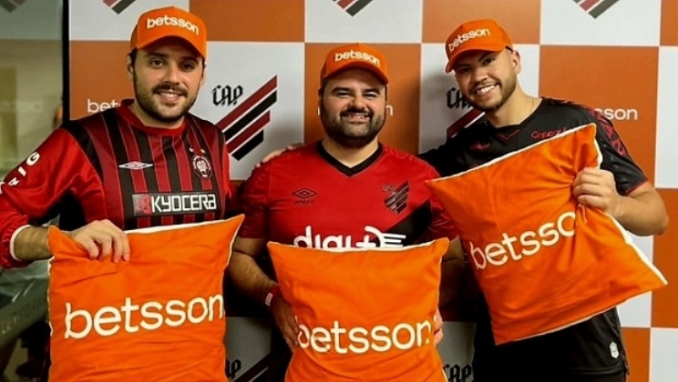 Betsson leva torcedores do Athletico Paranaense à final da Libertadores e promove evento em Curitiba