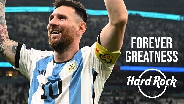 Hard Rock International celebrates Lionel Messi's historic win with free champion's edition burgers