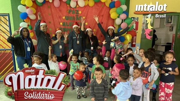 Intralot do Brasil entrega brinquedos para crianças da Creche Santa Sofia, em Belo Horizonte