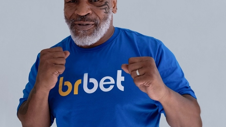 Mike Tyson declara admiração pelo Brasil durante making of da campanha da BRBet