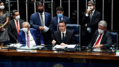 Senado Federal - O Senado deve receber nos próximos dias o projeto de lei  que legaliza a operação de jogos de azar no Brasil (PL 442/1991 na Câmara  dos Deputados). A medida