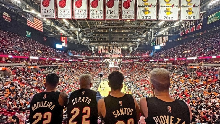 Ativação da Betway leva equipe CS:GO da Furia e influencers ao jogo do Miami Heat