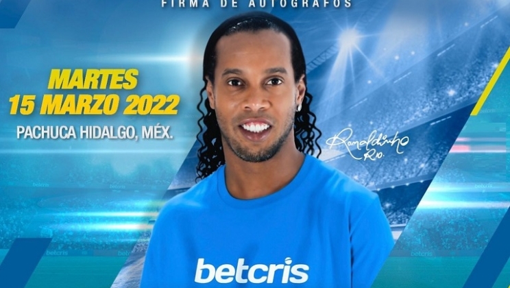 Bem-sucedida a ação da marca Betcris com seu embaixador Ronaldinho no estádio Pachuca