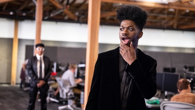 Riot Games nomeia Lil Nas X como presidente de League of Legends