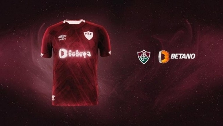 Fluminense e Betano promovem ação especial em homenagem ao Dia da Linguagem de Sinais