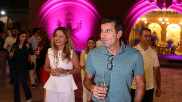 Luis Figo visited Digitain’s headquarters in Armenia for the first time as brand ambassador