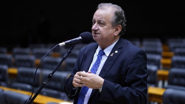 Deputado quer repassar parte da arrecadação de loterias a instituições que cuidam de idosos