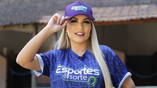 With Esportes da Sorte, influencer Deolane celebrates her 36th birthday