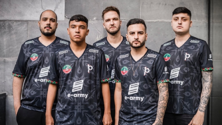 Craque Lucas Paquetá ganha patrocínio da Pagbet para sua organização de Counter-Strike