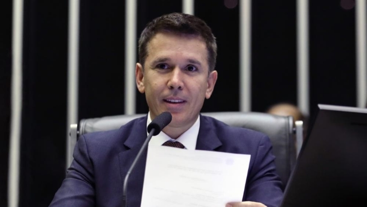 Deputado Felipe Carreras deve relatar Medida Provisória das apostas esportivas