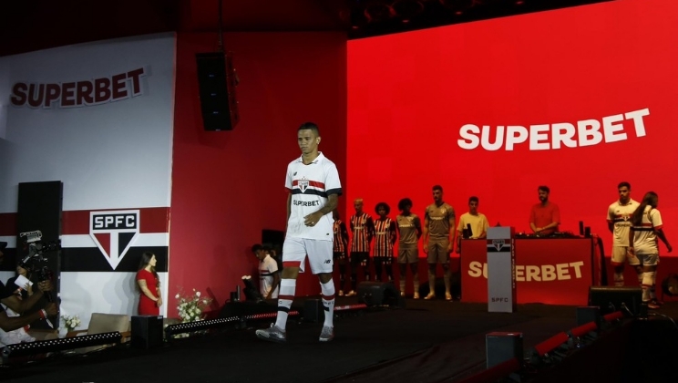 São Paulo apresenta oficialmente a Superbet como patrocinadora máster