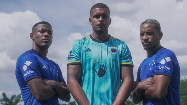 Betfair gave up space on Cruzeiro shirts to show fight against discrimination in football