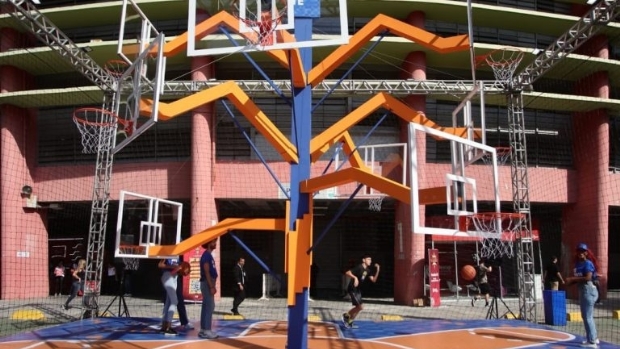 Loterias CAIXA cria Fan Zone no Ginásio do Ibirapuera para apaixonados pelo basquete