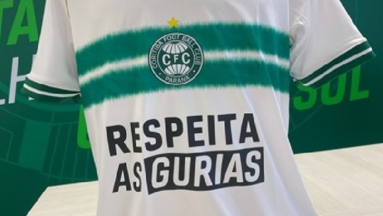 Reals cede espaço nobre na camisa para que Coritiba faça homenagem às mulheres