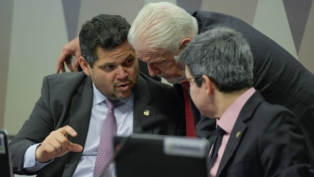 CCJ do Senado não vota PL que autoriza cassinos, bingos e jogo do bicho no Brasil