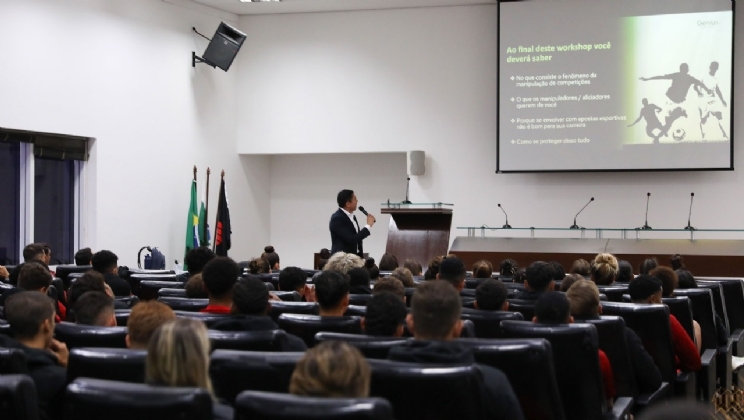 Em parceria com a Genius Sports, Athletico Paranaense promove workshops de integridade no futebol