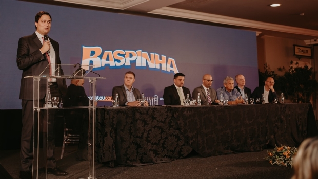 “Raspinha” do Paraná é lançada em noite de festa pela Apostou.com e Lottopar