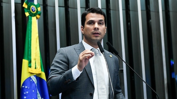 “Não pode estar o mundo todo errado e o Brasil certo”, diz Irajá sobre jogos de azar