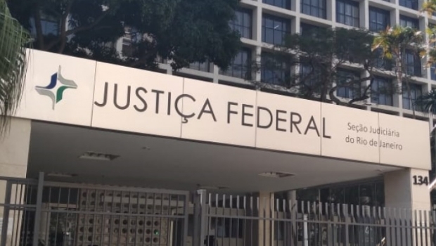 Justiça suspende processos sancionatórios da Loterj contra LeoVegas, PokerStars e Betfair no RJ