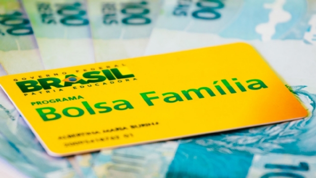 Finance Ministry  says it should not impose restrictions on the use of Bolsa Família for betting